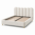 Lit double en tissu bouclé avec pieds en métal doré 200x160cm